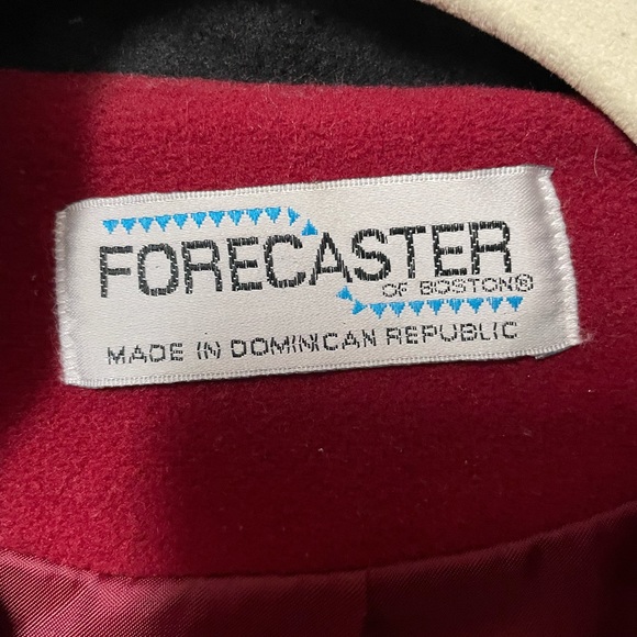 Forecaster of Boston womens lambs wool coat with hood. Color Red. Size 6 - Picture 5 of 5